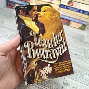 Tender Betrayal by Jennifer Blake 1979 1st Print Popular‎ Library PB Romance